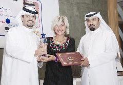 شجون الهاجري أثناء تكريمها