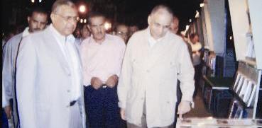 ناصر الأنصاري يفتتح المعرض