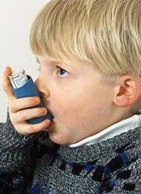 الأطفال أول المتضررين من أمراض تغير الطقس والحساسية الموسمية