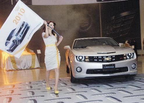 كامارو 2010 الجديدة كليا 		(تصوير طارق عز الدين)