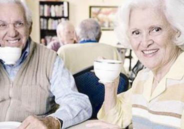 كثير من كبار السن مكلفون بصوم رمضان