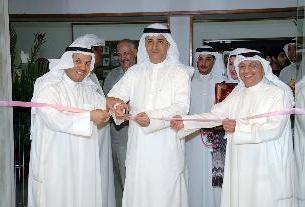 علي اليوحة يفتتح المعرض		 (تصوير أحمد عماد)