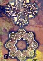 من لوحات المعرض