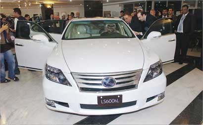  ... وصاحبة الفخامة ...LS600hl