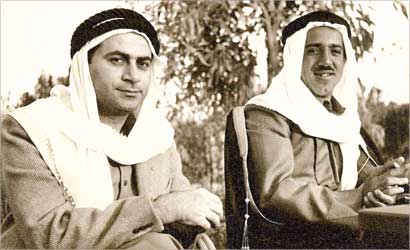 مع سمو أمير البلاد في الستينات من القرن الماضي 