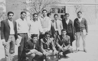 مع زملائه عام 1970