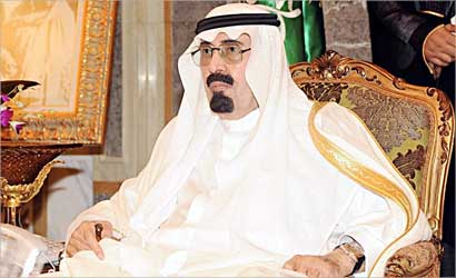 u062eu0627u062fu0645 u0627u0644u062du0631u0645u064au0646 u062eu0644u0627u0644 u0627u0633u062au0642u0628u0627u0644u0647 u0623u0645u0633 u0627u0644u0645u0647u0646u0626u064au0646 u0628u0627u0644u0639u064au062f