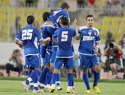 نجوم «الأزرق» أمامهم استحقاق مهم