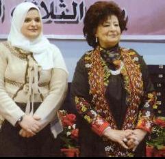 مع الباحثة ابرار ملك