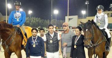 u0645u0646u064au0631u0629 u0627u0644u0635u0628u0627u062d u0648u0627u0644u062fu0628u0648u0633 u0648u062cu0645u0639u0629 u0645u0639 u0627u0644u0641u0631u0633u0627u0646 u0627u0644u0641u0627u0626u0632u064au0646