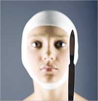 في مواجهة مشرط التجميل