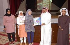 الحربي وبوصخر يكرمان المعلمات