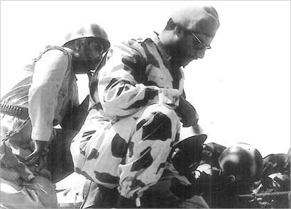 في احدى المناورات العسكرية