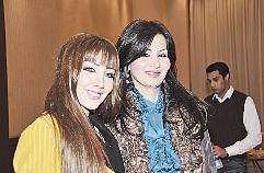 رشا الحافظ والوجه الإعلاني دارين حدشيتي في المؤتمر