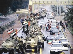فرحة التحرير في شوارع الكويت في 27 فبراير 1991
