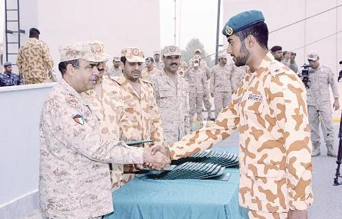 شهادة تقدير لأحد الخريجين