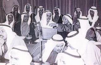 محمد القحص في احدى جلسات مجلس الامة سنة 1971