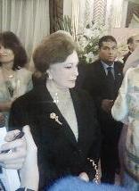 جيهان السادات بين الحضور في حفل التوقيع     (خاص «الراي»)