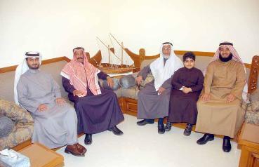 مع الابناء والاحفاد