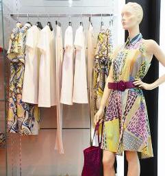 من داخل بوتيك Etro  في مجمع الثريا 