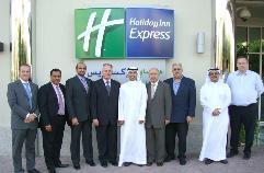  u0625u0628u0631u0627u0647u064au0645 u0627u0644u0635u0642u0639u0628u064a u064au062au0648u0633u0637 u0641u0631u064au0642 u00abu0625u0634u0631u0627u0642 u0627u0644u0639u0642u0627u0631u064au0629u00bbr