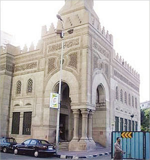  مسجد عمر مكرم في ميدان التحرير