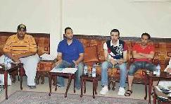 u0623u0633u0627u0645u0629 u0627u0644u0645u0632u064au0639u0644 u0645u062au062du062fu062bu0627t (u062au0635u0648u064au0631 u0623u062du0645u062f u0639u0645u0627u062f)r