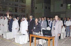 حضور الحفل لحظة عزف النشيد الوطني