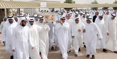 جموع غفيرة من المواطنين في وداع محمد الرشيد