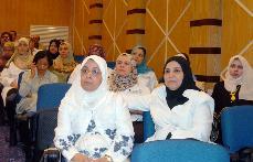 جانب من الحضور النسائي