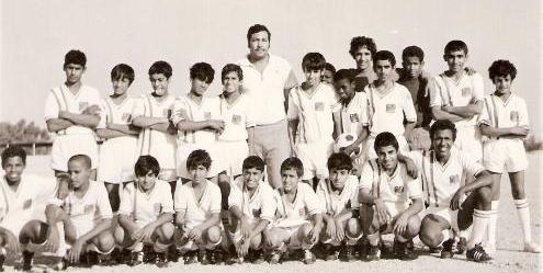 صلاح محمد متوسطا البراعم