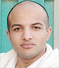 u0645u062du0645u062f u0623u0646u0648u0631 u0627u0644u0639u0637u0627u0631