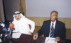 محمد سعيد نادو ومنصور الشلاحي في المحاضرة