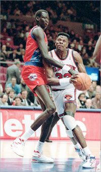 u0627u0644u0639u0645u0644u0627u0642 u0645u0627u0646u0648u062a u0628u0648u0644 u0641u064a u0627u062du062fu0649 u0645u0628u0627u0631u064au0627u062au0647 u0641u064a u0627u0644u0633u0644u0629 u0627u0644u0627u0645u064au0631u0643u064au0629 (u0627 u0628)