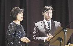 تشدو مع احمد الكندري في الفرقة الروسية