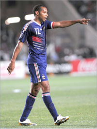 u0647u0646u0631u064a... u0647u0644 u062eu0633u0631 u0643u0644 u0634u064au0621u061f