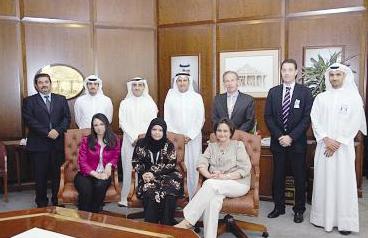 u0639u0635u0627u0645 u0627u0644u0635u0642u0631 u0645u0639 u0645u0648u0638u0641u064a u0642u0633u0645 u0627u0644u062eu062fu0645u0627u062a u0627u0644u0627u0644u0643u062au0631u0648u0646u064au0629 u0648u0627u0644u0627u0646u062au0631u0646u062a u0627u0644u0645u0643u0631u0645u064au0646r