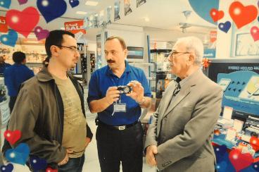 في معرضه الثاني