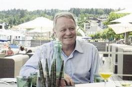 مدير الفندق المار غريف