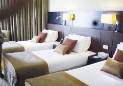 جانب من تجهيزات احدى غرف الفنادق