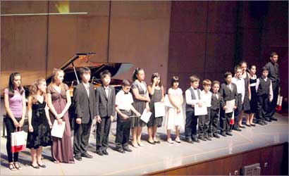 u0627u0644u0645u0634u0627u0631u0643u0648u0646 u0627u0644u0641u0627u0626u0632u0648u0646 u0641u064a u0627u0644u0645u0633u0627u0628u0642u0629