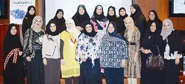 u0635u0648u0631u0629 u062cu0645u0627u0639u064au0629 u0644u0628u0639u0636 u0627u0644u062du0636u0648u0631r