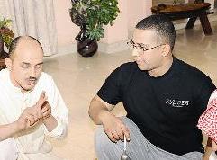 ... مع خالد البريكي في «لقطة» من «أيام الفرج»