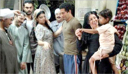 عمرو وهيفاء وسط المجاميع 