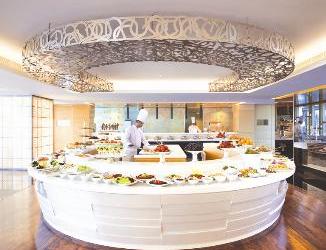 العين تحتار واللسان يتشهي الأطياب في «الفورمنت باب البحر»