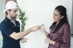 متحدثة للزميل علاء محمود