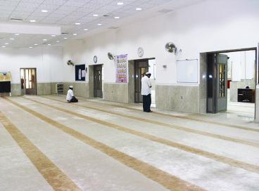 المساجد تشكو الهجران بعد رمضان