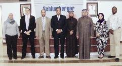 u0645u0639u0646 u0631u0632u0648u0642u064a u064au062au0648u0633u0637 u0641u0631u064au0642 u00abu0634u0644u0645u0628u0631u062cu064au0631u00bb u0648u062eu0628u0631u0627u0621 u0627u0644u0646u0641u0637 u0641u064a u062cu0627u0645u0639u0629 u0627u0644u0643u0648u064au062a