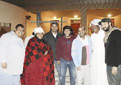 .... مع فريق عمل «جدر الوالدة»