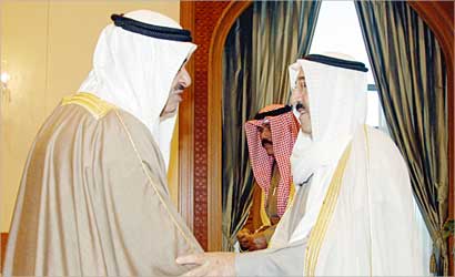 u0627u0644u0634u064au062e u0623u062du0645u062f u0627u0644u062du0645u0648u062f u064au0635u0627u0641u062d u0627u0644u0623u0645u064au0631 u0628u0639u062f u0623u062fu0627u0626u0647 u0627u0644u064au0645u064au0646 u0627u0644u062fu0633u062au0648u0631u064au0629 u0627u0645u0633